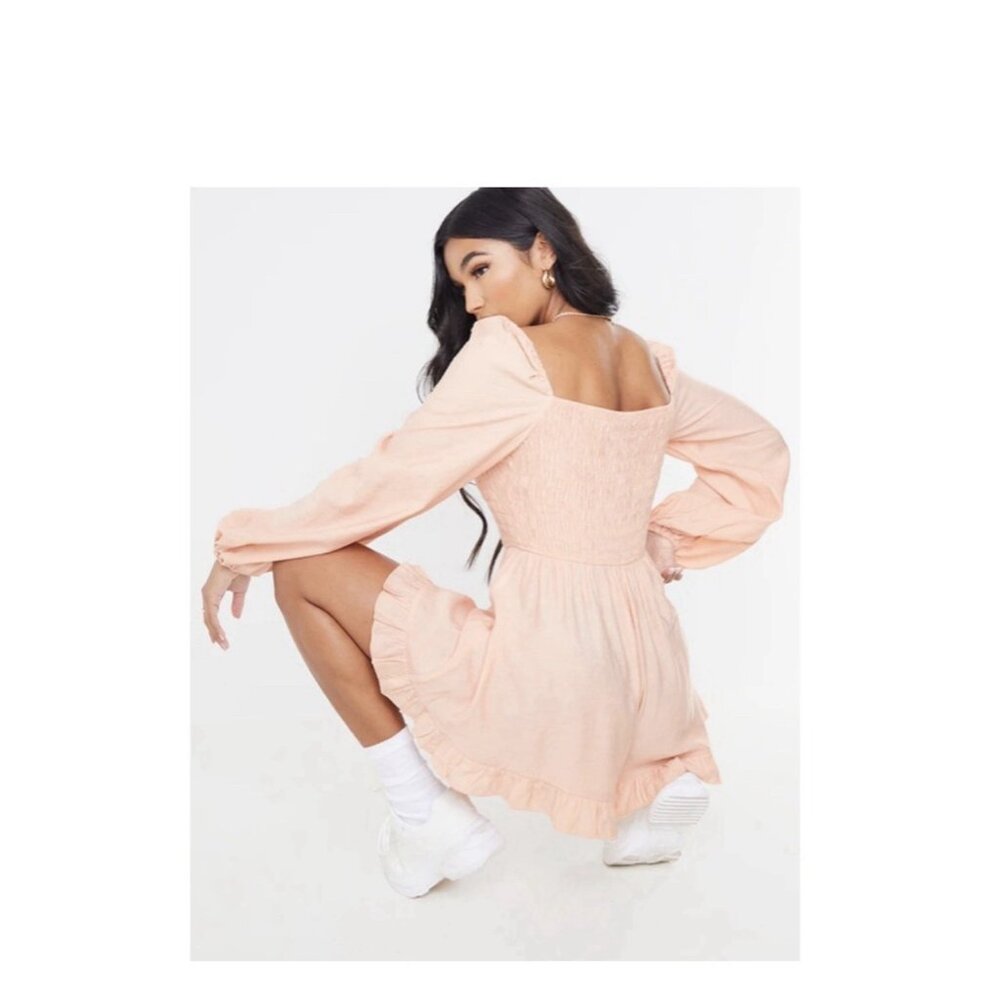 NWT Pretty Little Thing Women’s Blush Shirred Frill Hem Playsuit Romper Size 10 - Picture 2 of 11